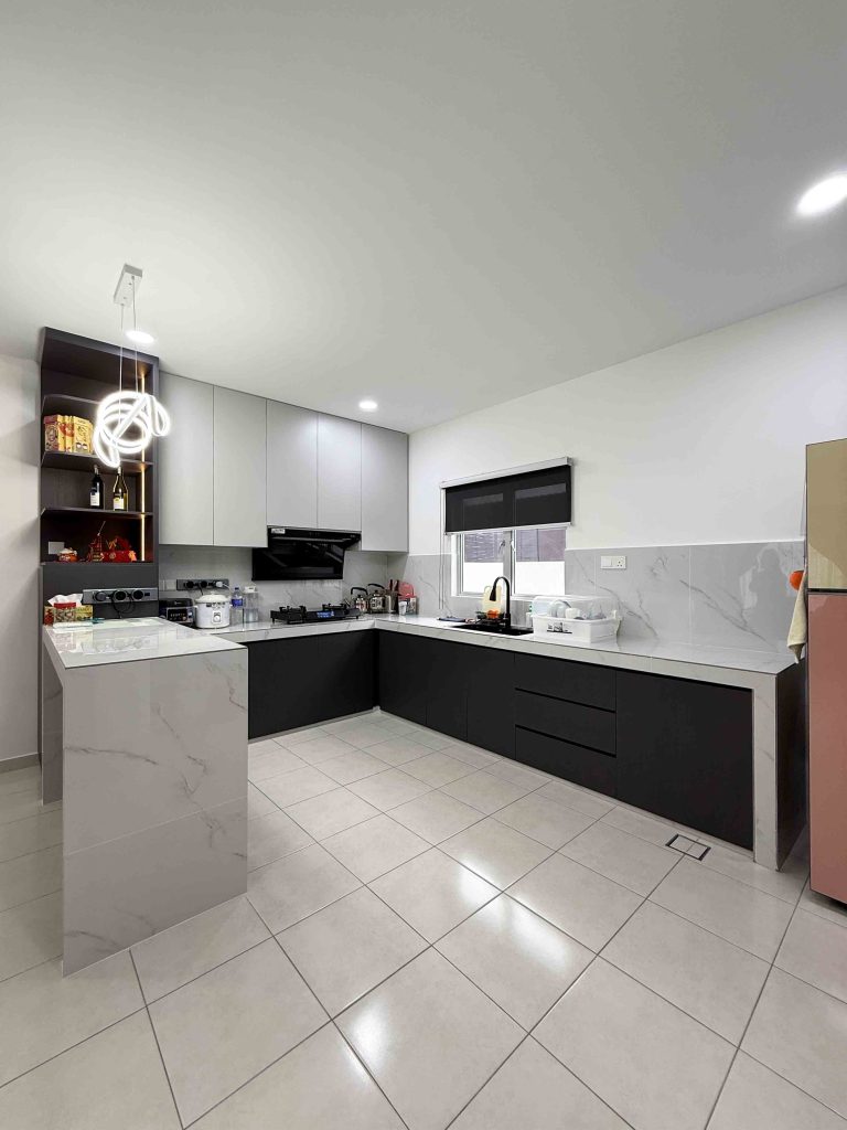 Kitchen Cabinet at Setia Ecohill