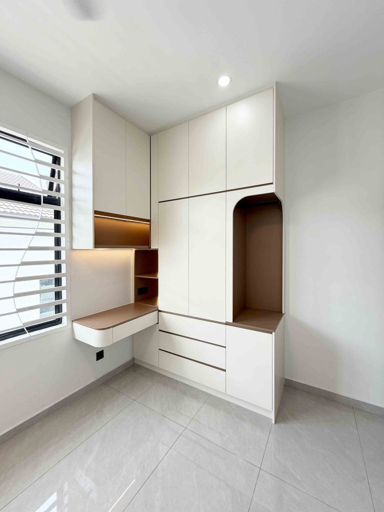 Wardrobe at Kota SAS @ Kuantan