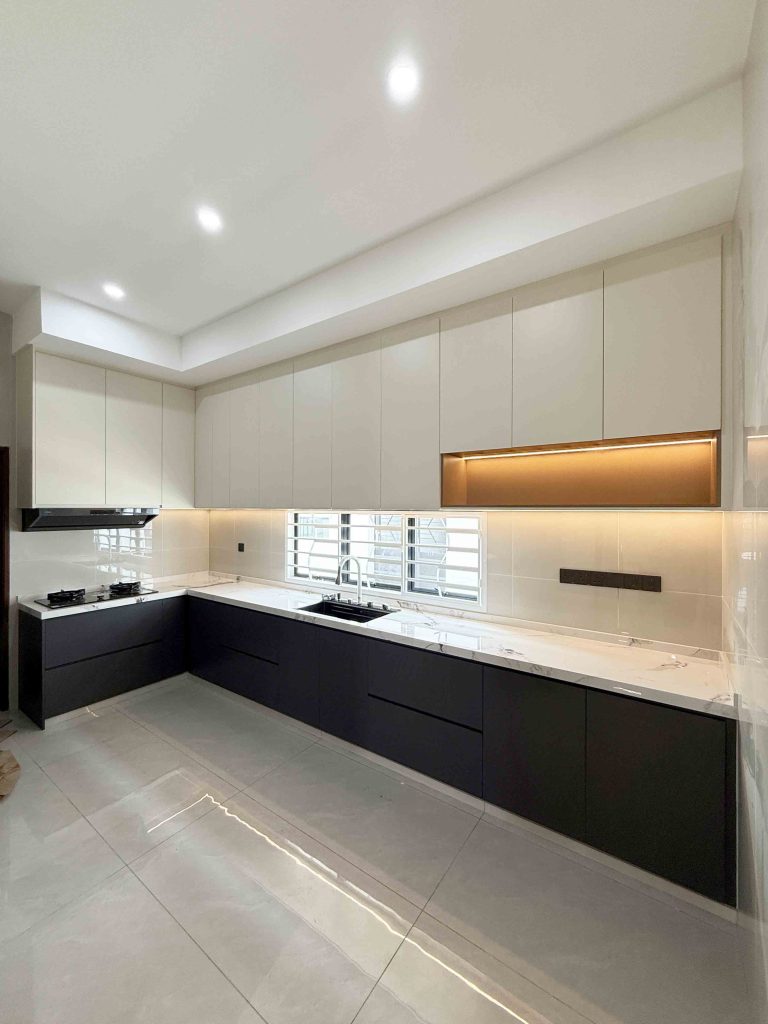 Kitchen Cabinet at Kota SAS @ Kuantan