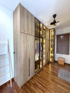 Wardrobe at Setia Mayuri