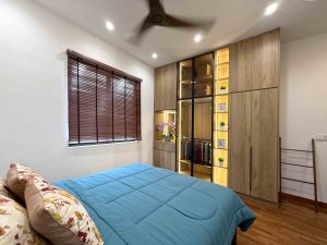 Wardrobe at Setia Mayuri