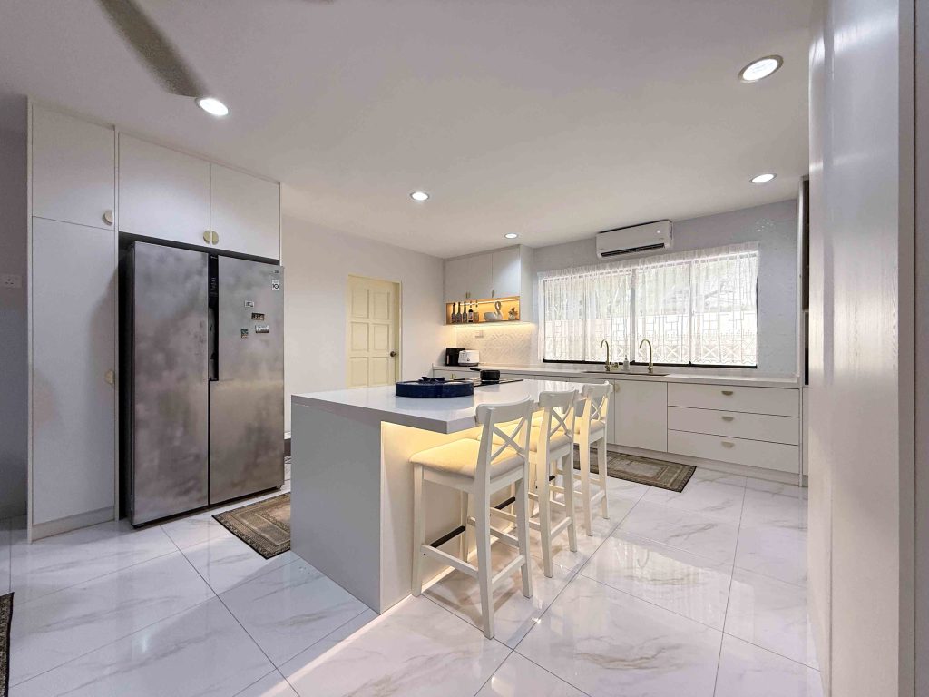 Kitchen Cabinet at Kampung Dato Keramat