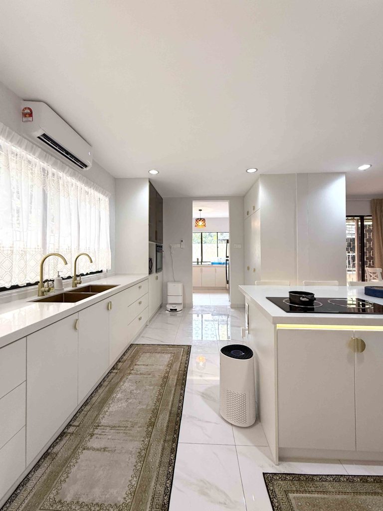 Kitchen Cabinet at Kampung Dato Keramat