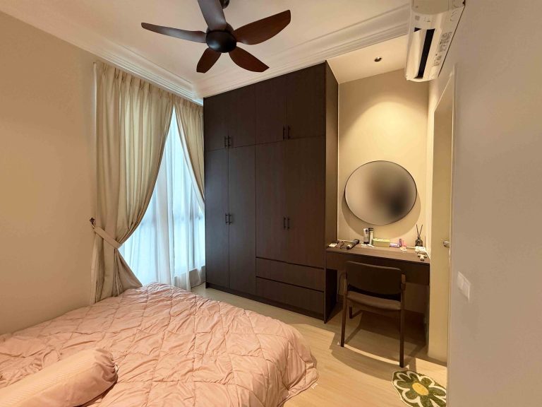 Wardrobe at Brezza One Residency