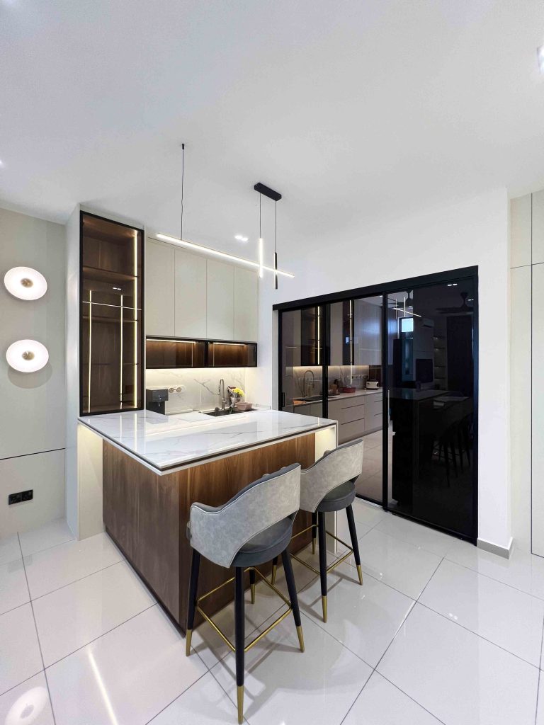 Kitchen Cabinet at Eco Majestic