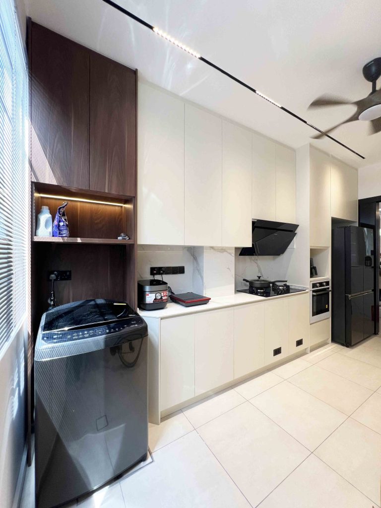 Kitchen Cabinet at Eco Majestic