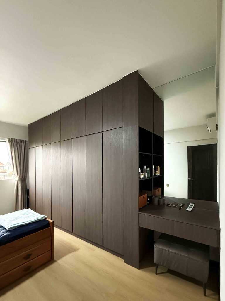Wardrobe at Vila Banyan