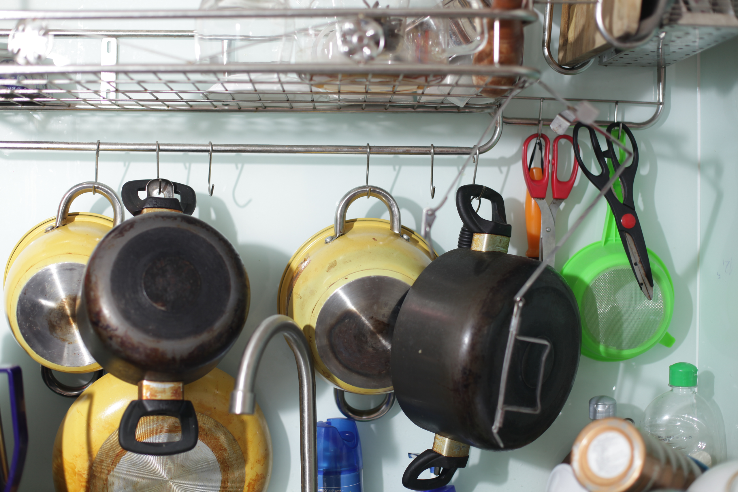 7 Features Every Modern Kitchen Cabinet Should Have